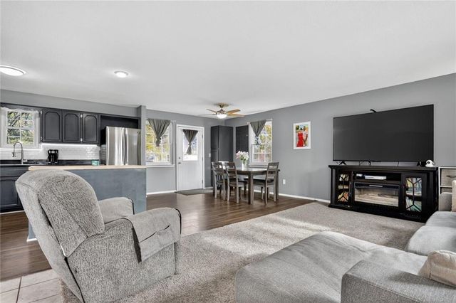 1016 NE 104 Terrace, Kansas City, MO 64155