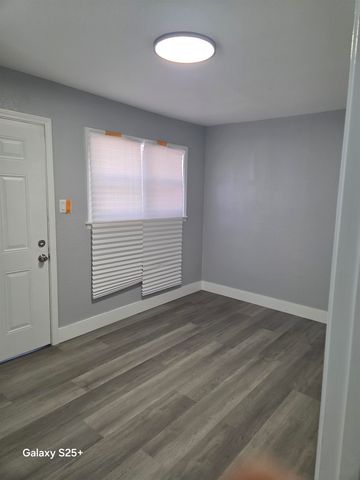 1555 WELLINGTON ST, Memphis, TN 38106