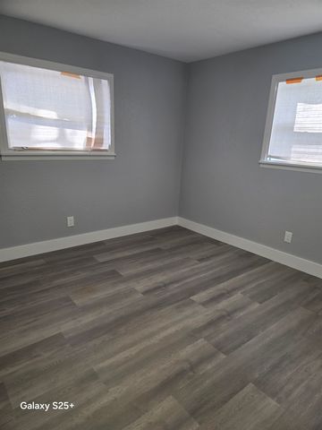 1555 WELLINGTON ST, Memphis, TN 38106