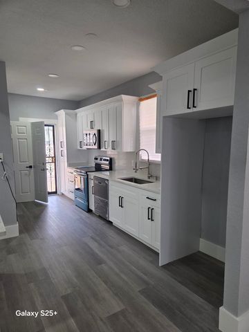 1555 WELLINGTON ST, Memphis, TN 38106