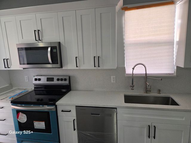 1555 WELLINGTON ST, Memphis, TN 38106