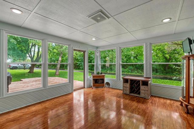 N5506 County Road E, Iron Ridge, WI 53035