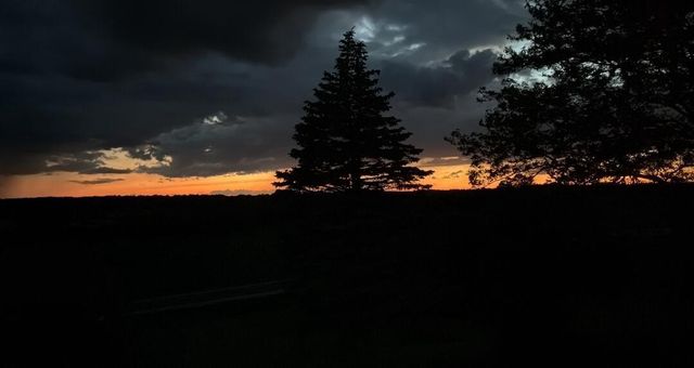 N5506 County Road E, Iron Ridge, WI 53035