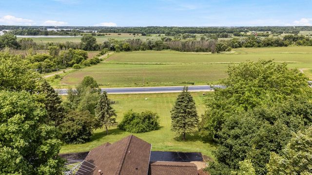 N5506 County Road E, Iron Ridge, WI 53035