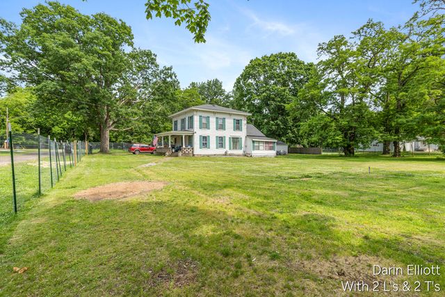 925 E Isham Street, Lyons, MI 48851