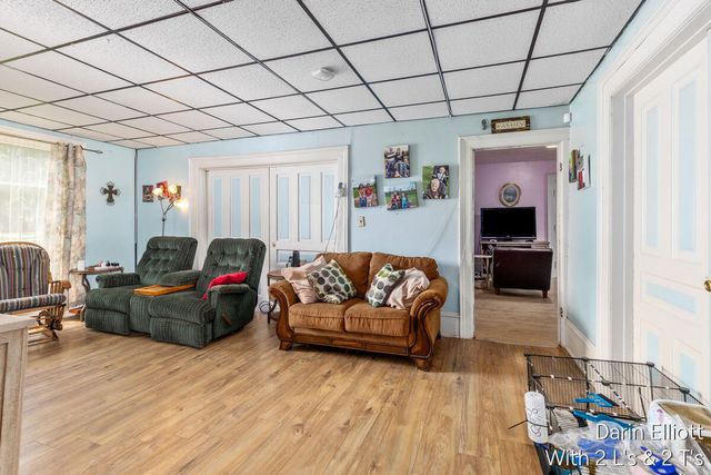 925 E Isham Street, Lyons, MI 48851