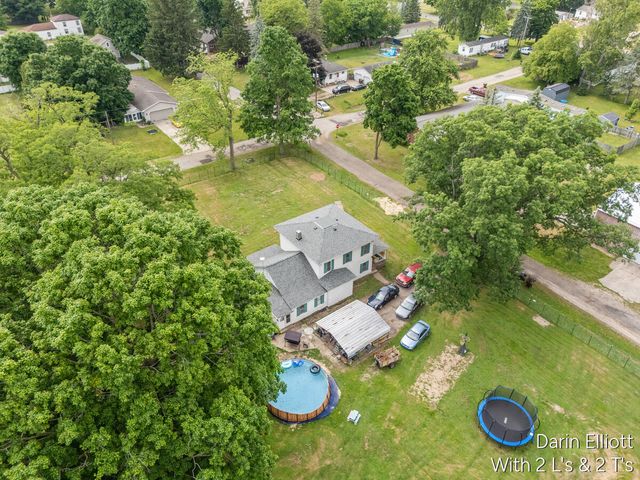 925 E Isham Street, Lyons, MI 48851