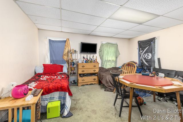 925 E Isham Street, Lyons, MI 48851
