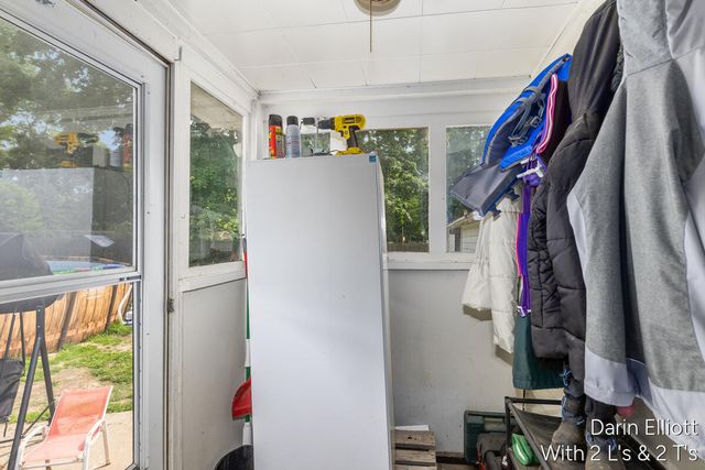 925 E Isham Street, Lyons, MI 48851
