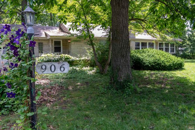 906 White Oak Drive, South Bend, IN 46617