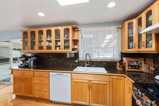 29242 45th Avenue S, Auburn, WA 98001