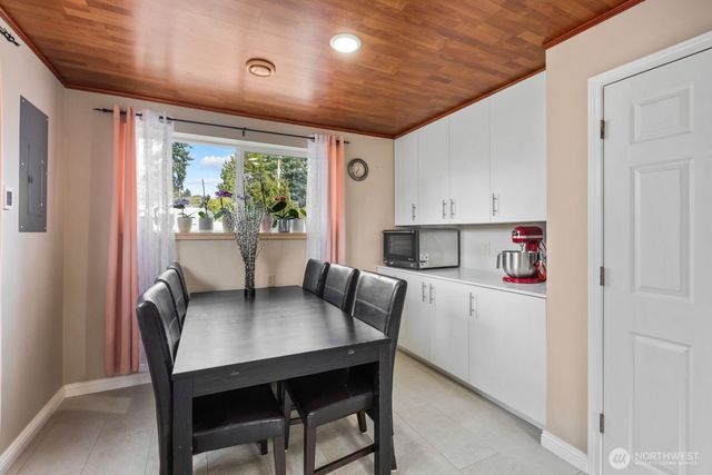 29242 45th Avenue S, Auburn, WA 98001