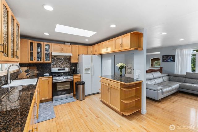 29242 45th Avenue S, Auburn, WA 98001