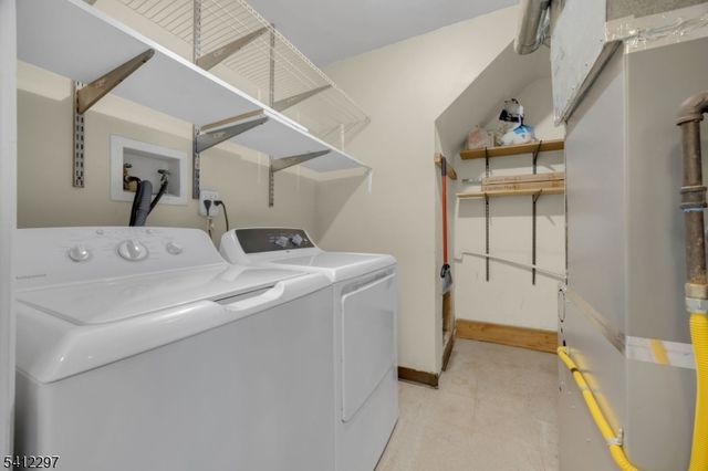 38 Daniel Dr, Franklin Twp., NJ 08823