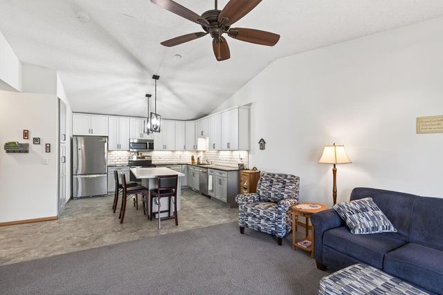 3310 78th Street E, Inver Grove Heights, MN 55076