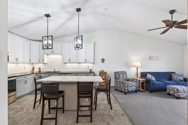 3310 78th Street E, Inver Grove Heights, MN 55076