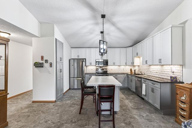 3310 78th Street E, Inver Grove Heights, MN 55076