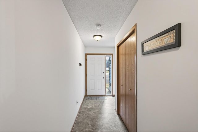 3310 78th Street E, Inver Grove Heights, MN 55076