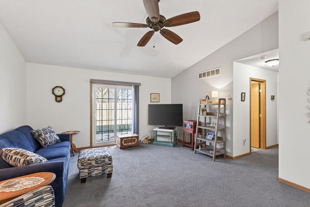 3310 78th Street E, Inver Grove Heights, MN 55076