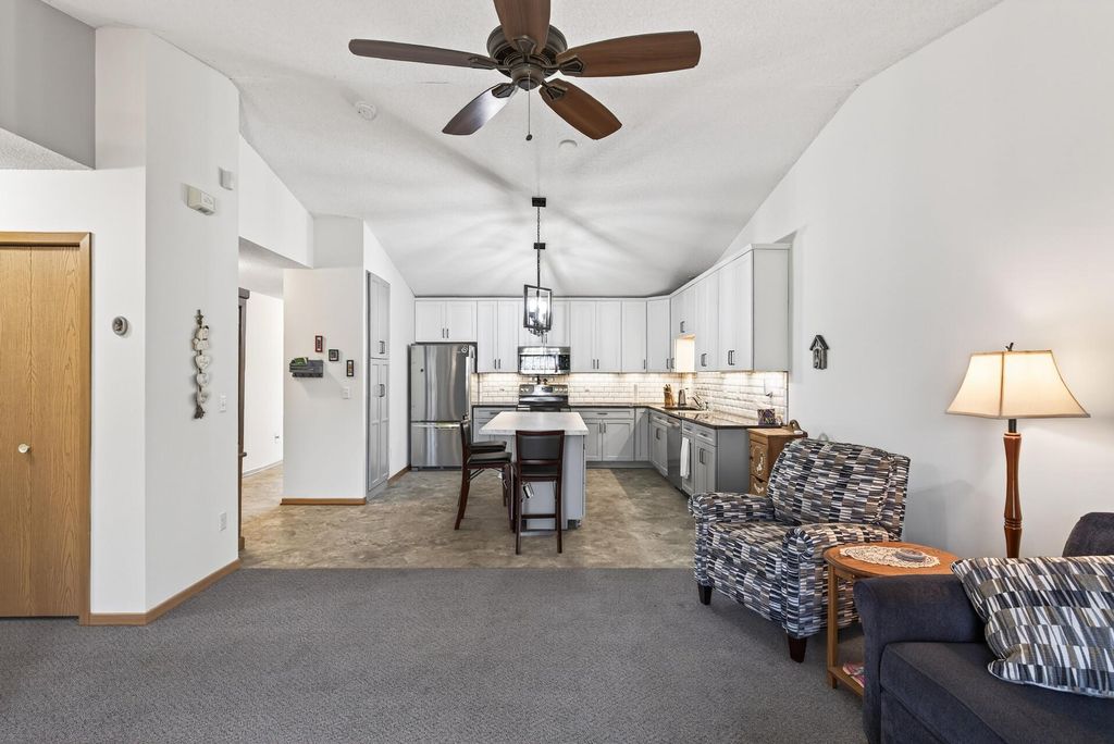 3310 78th Street E, Inver Grove Heights, MN 55076