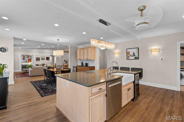 14443 Bantry Lane 33, Chesterfield, MO 63017