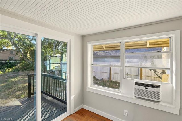 2342 Stella ST, Fort Myers, FL 33901