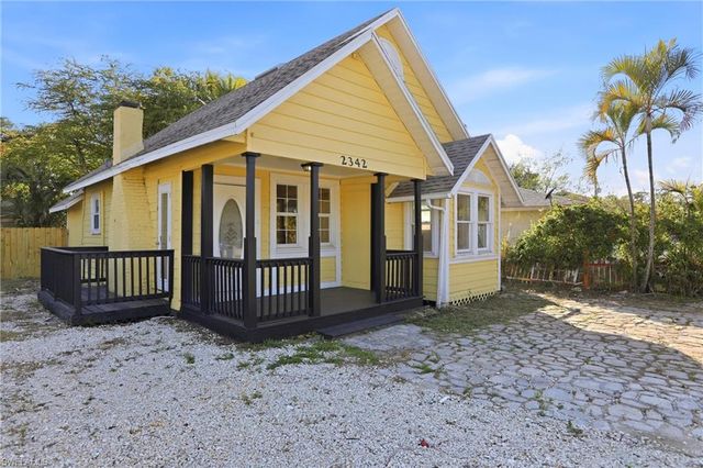 2342 Stella ST, Fort Myers, FL 33901