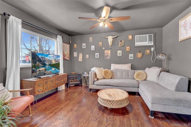 2242 6th Street, East Meadow, NY 11554