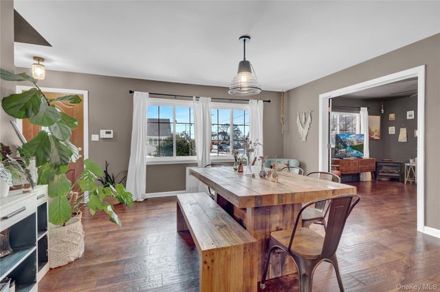 2242 6th Street, East Meadow, NY 11554