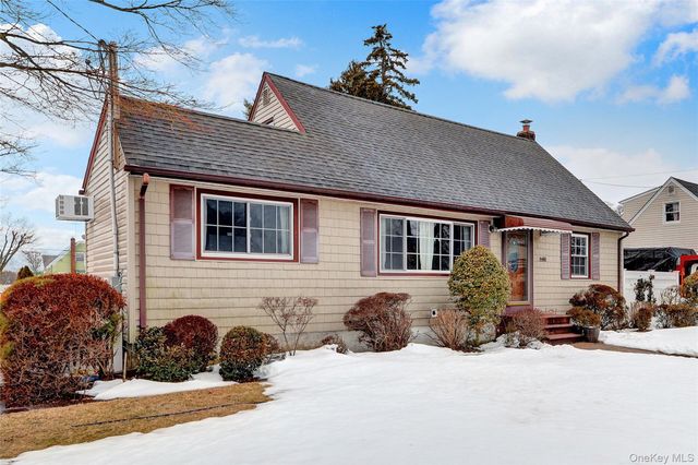 2242 6th Street, East Meadow, NY 11554