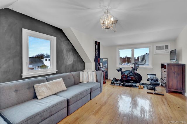 2242 6th Street, East Meadow, NY 11554