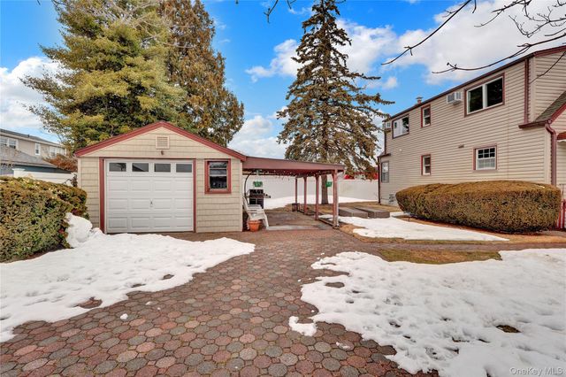 2242 6th Street, East Meadow, NY 11554