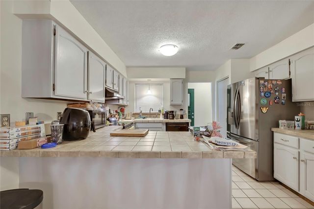 1931 SE 39TH STREET, Ocala, FL 34480