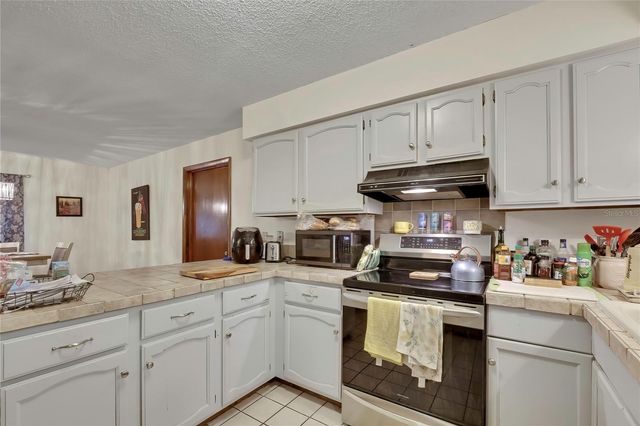 1931 SE 39TH STREET, Ocala, FL 34480