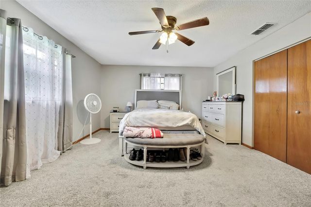 1931 SE 39TH STREET, Ocala, FL 34480