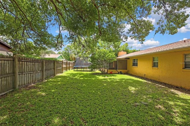 1931 SE 39TH STREET, Ocala, FL 34480