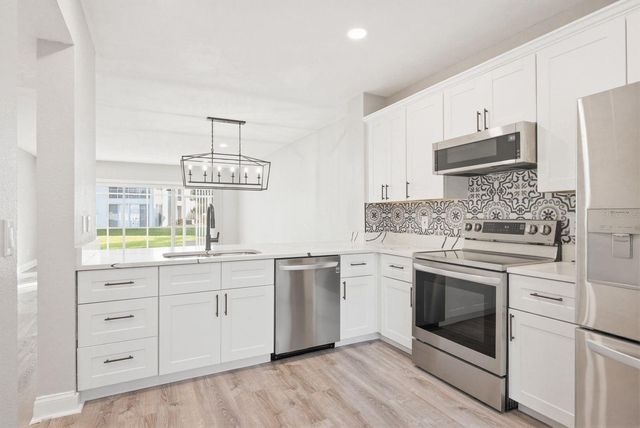 11510 SHIPWATCH DRIVE 1372, Largo, FL 33774