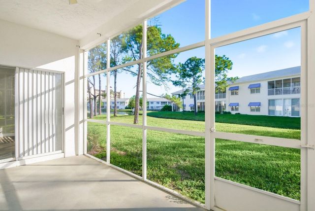 11510 SHIPWATCH DRIVE 1372, Largo, FL 33774