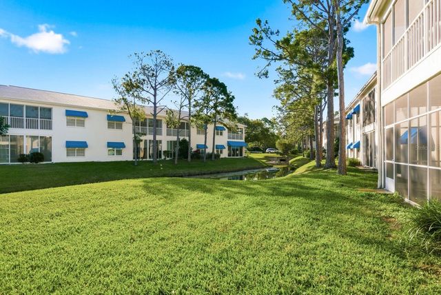 11510 SHIPWATCH DRIVE 1372, Largo, FL 33774