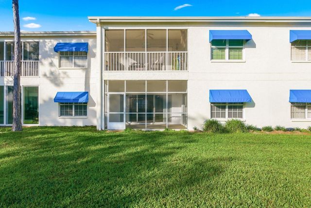 11510 SHIPWATCH DRIVE 1372, Largo, FL 33774