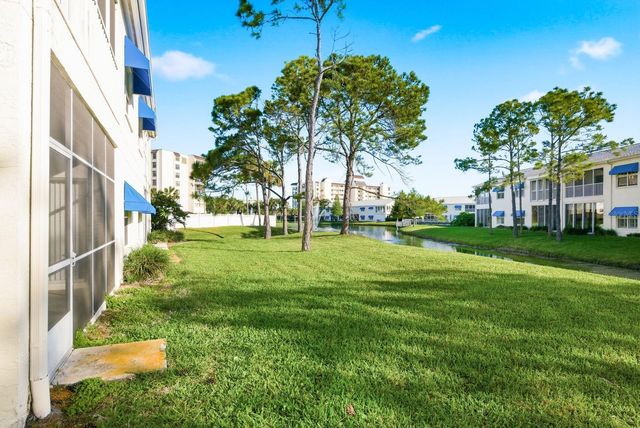 11510 SHIPWATCH DRIVE 1372, Largo, FL 33774