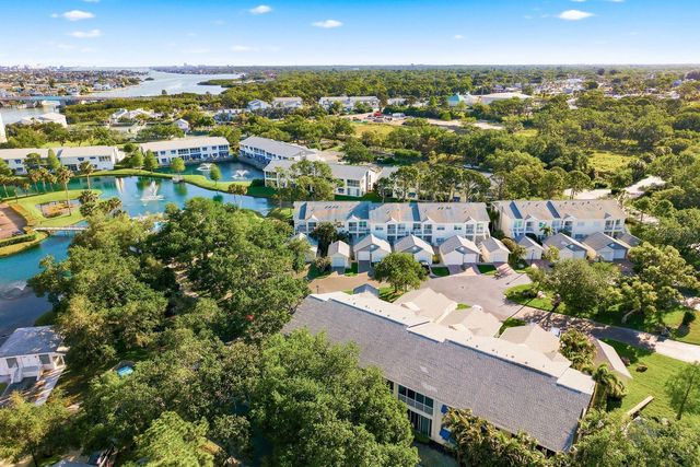 11510 SHIPWATCH DRIVE 1372, Largo, FL 33774