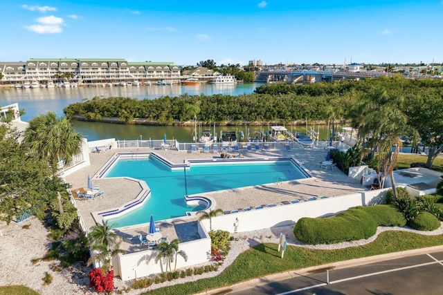 11510 SHIPWATCH DRIVE 1372, Largo, FL 33774