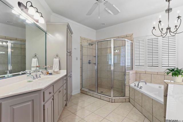 8525 Glenfield Dr, Baton Rouge, LA 70809