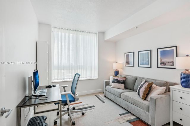 1900 N Bayshore Dr 1511, Miami, FL 33132