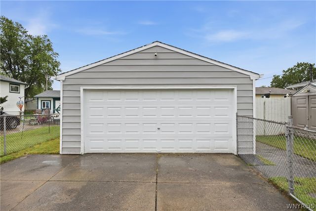87 Teresa Drive, Lackawanna, NY 14218
