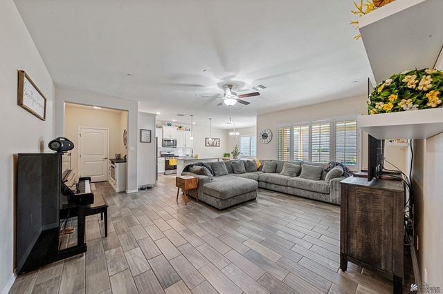 6051 E Morning Ln, Yuma, AZ 85365