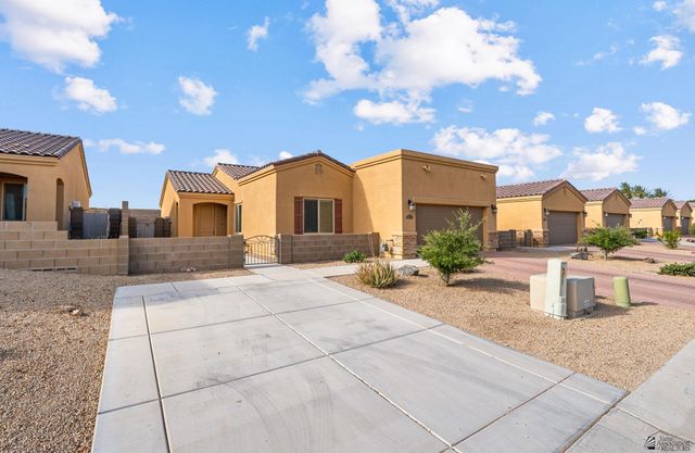 6051 E Morning Ln, Yuma, AZ 85365
