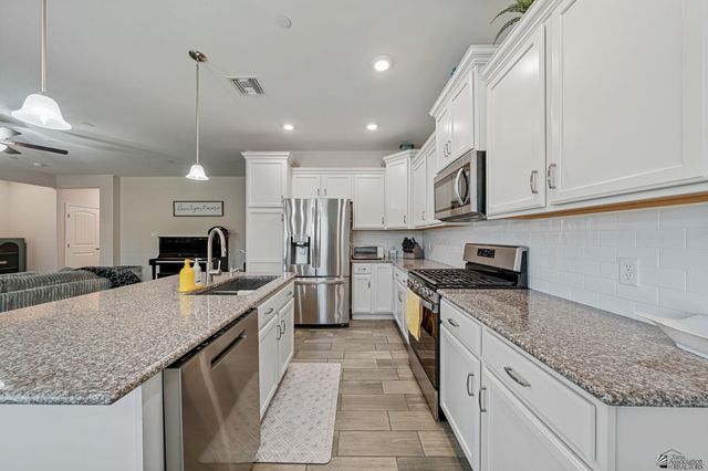 6051 E Morning Ln, Yuma, AZ 85365
