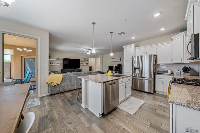 6051 E Morning Ln, Yuma, AZ 85365